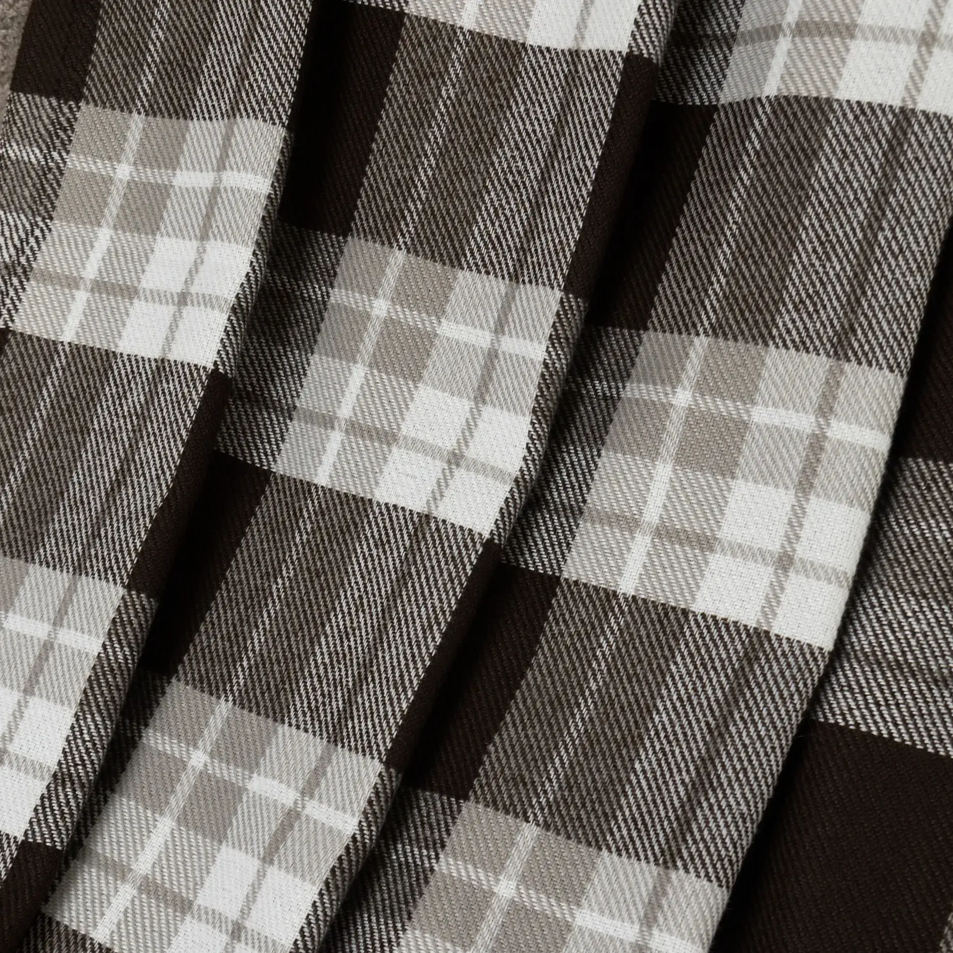 Плед Vladi Элис В3, 150х200, шерсть, бел/сер/св.кор купить