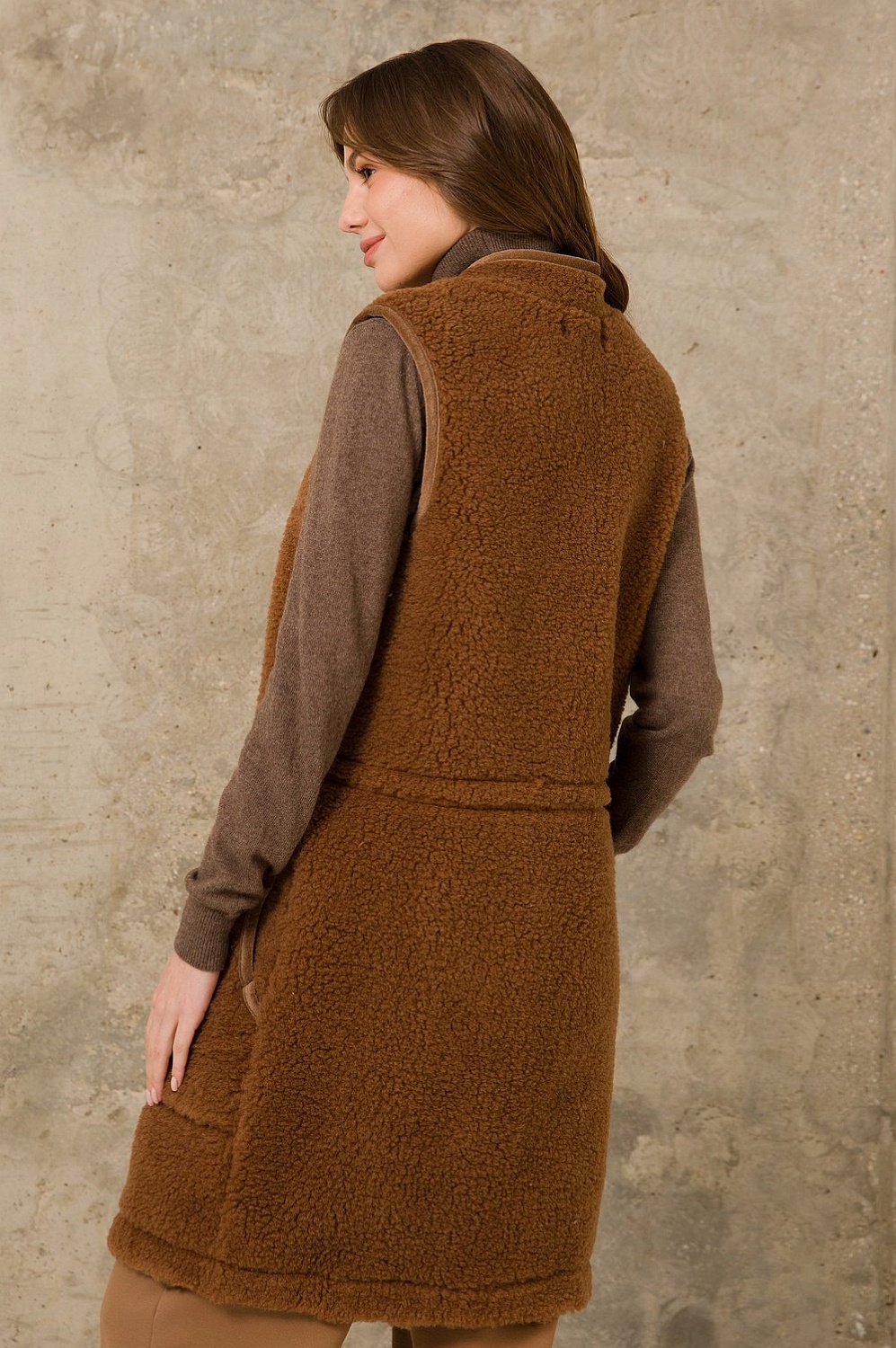 Жилет WoolHouse Асти, шерсть, коричневый купить